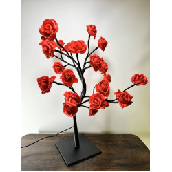 Rozenboom lamp - 24 LED - Rode blaadjes - Tafellamp - Decoratielamp - Liefdesontwerp