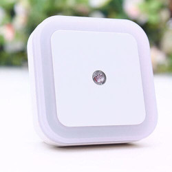 Led nachtlicht met sensor modern - warm - automatisch aan bij duisternis Led nachtlicht met sensor modern - warm - automatisch aan bij duisternis